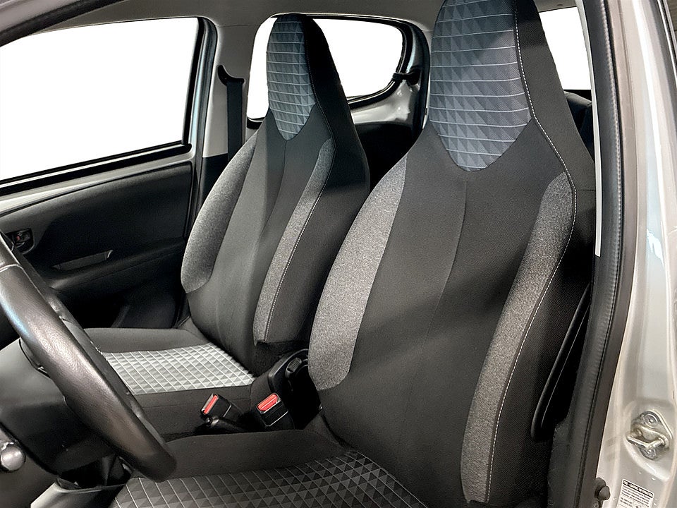 Bild på Peugeot 108 5D Active 1.0 VTi 72hk BACKKAMERA
