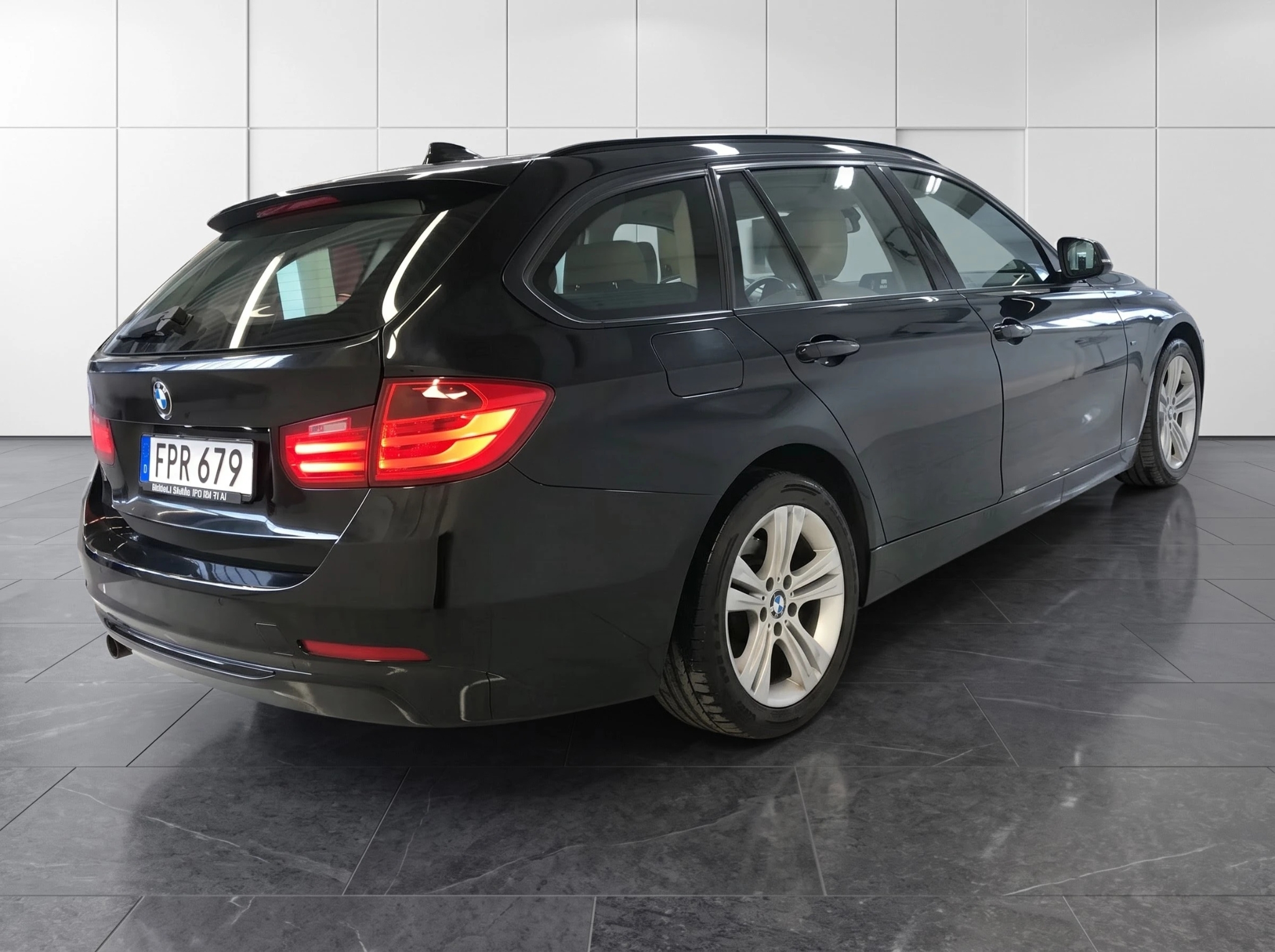 BMW 318 2015, bild 4/55
