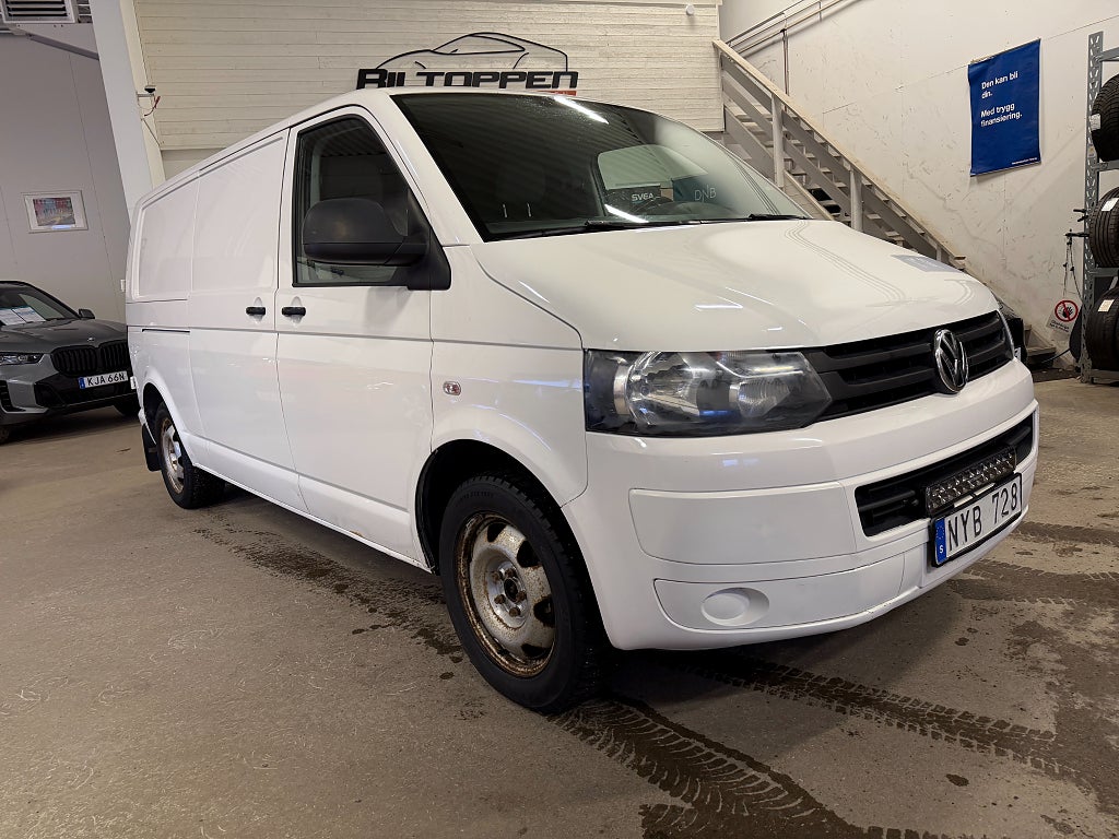 Volkswagen Transporter T30 2.0 TDI 4Motion Automat D-Värmare / Drag / S+V-hjul