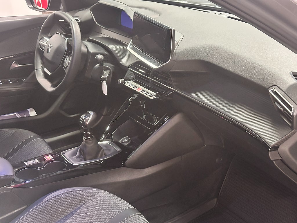 Peugeot 2008 Allure 1.2 PureTech 130hk Demo bil Euro 6 thumbnail