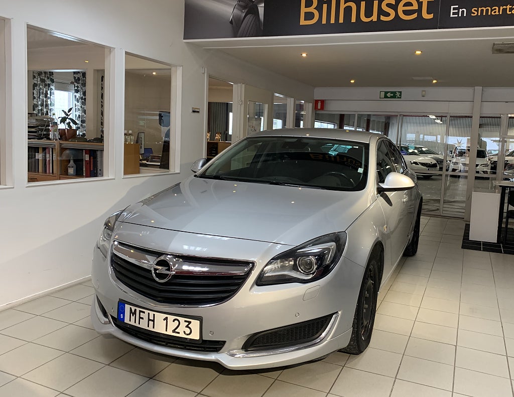 Opel Insignia 1.6 EDIT , Dragkrok, Farthållare, SoV, Business edt. 