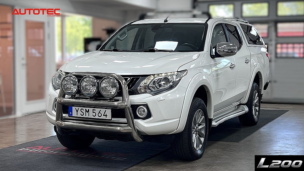 Mitsubishi L200 Dubbelhytt 2.4 Di-D 181 Aut. Kåpa/Drag/Skinn