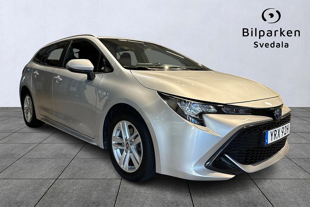 Toyota Corolla Touring Sports Hybrid e-CVT / Kamera / ACC