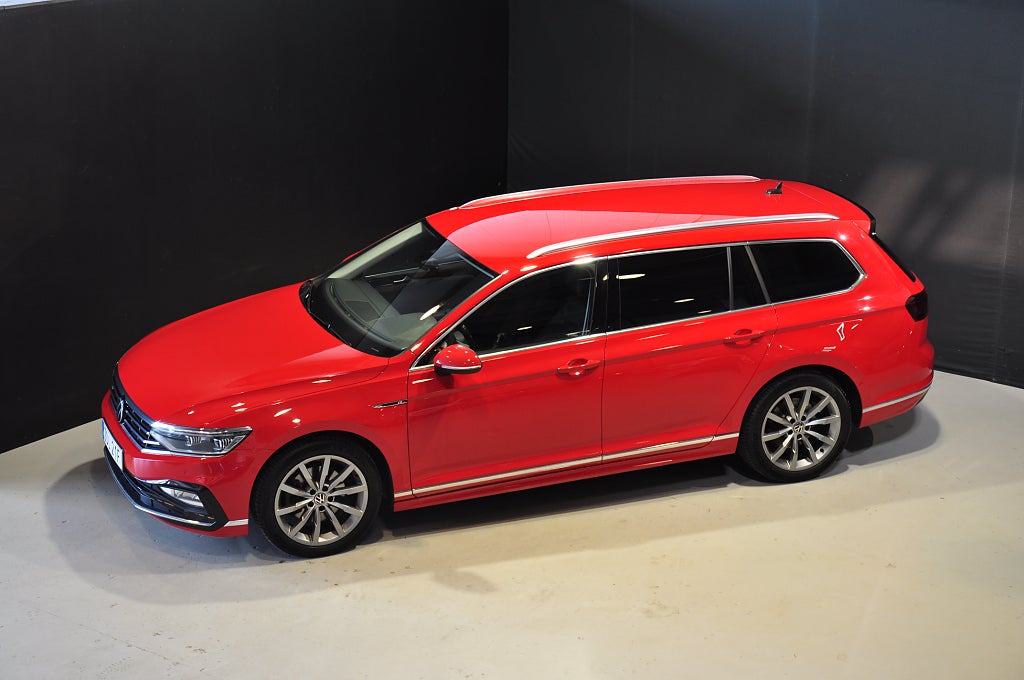Volkswagen Passat Sportscombi 2.0 TDI Elegance, GT, R-line