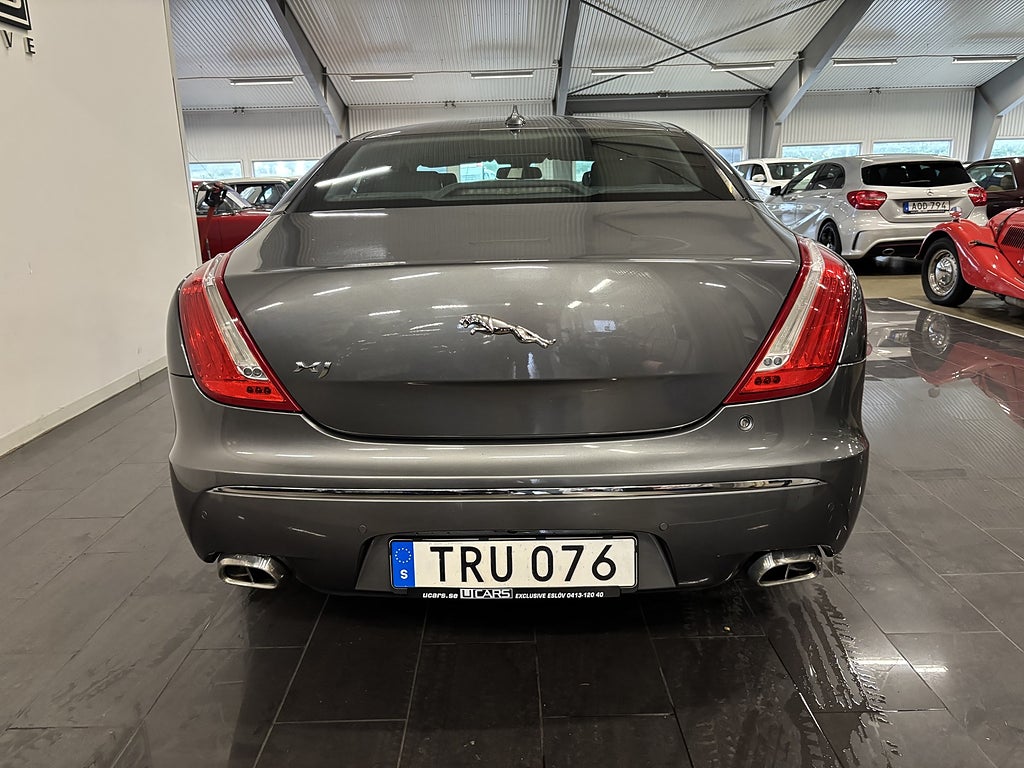 Jaguar XJ 2015 - miniatyr 6