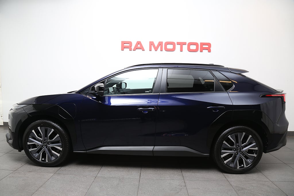 Subaru Solterra Touring | 74.7 kWh 343hk AWD 2026