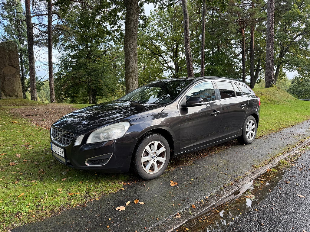Volvo V60 D3 Momentum / V-hjul 