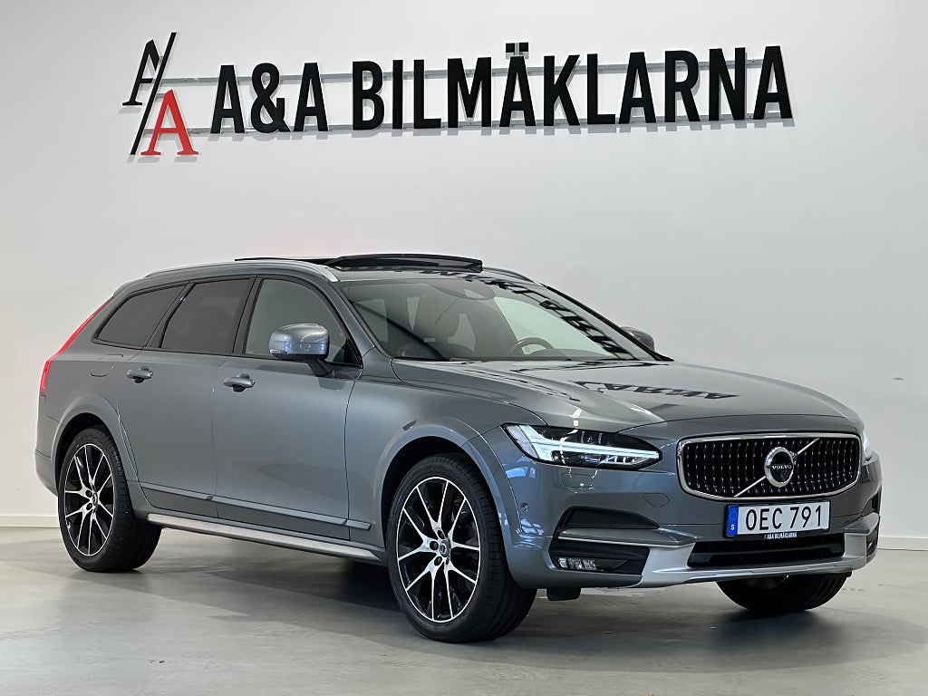 Volvo V90 Cross Country D4 AWD Insription Pro Pano HuD 360° 1 ägare *Se Spec