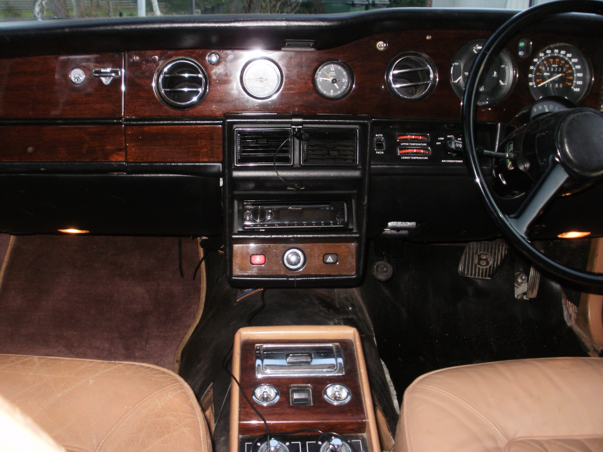 Bentley Eight 6.75 V8 Automat 241hk 1986, bild 7/36