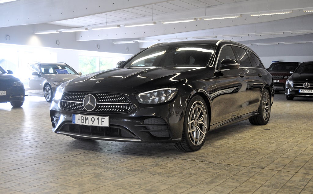 Mercedes-Benz E 220 T d 9G-Tronic AMG  Burmester  Panoram Backkamera 