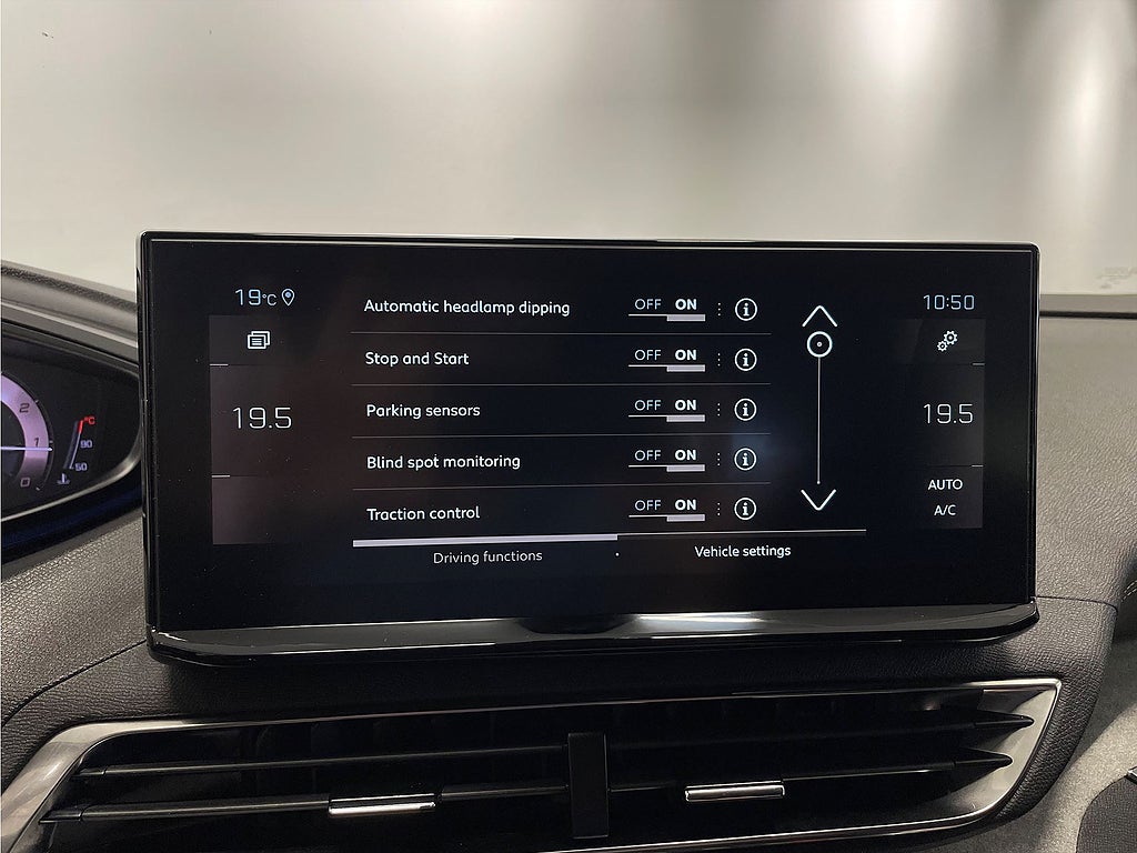 Bild på Peugeot 3008 GT 1.2 PT 130hk Aut - B-KAMERA, CAPRLAY