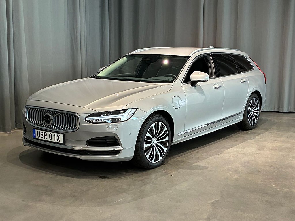 Volvo V90 Recharge T6 Core Edition *SELEKT/Drag/V-Hjul/36...