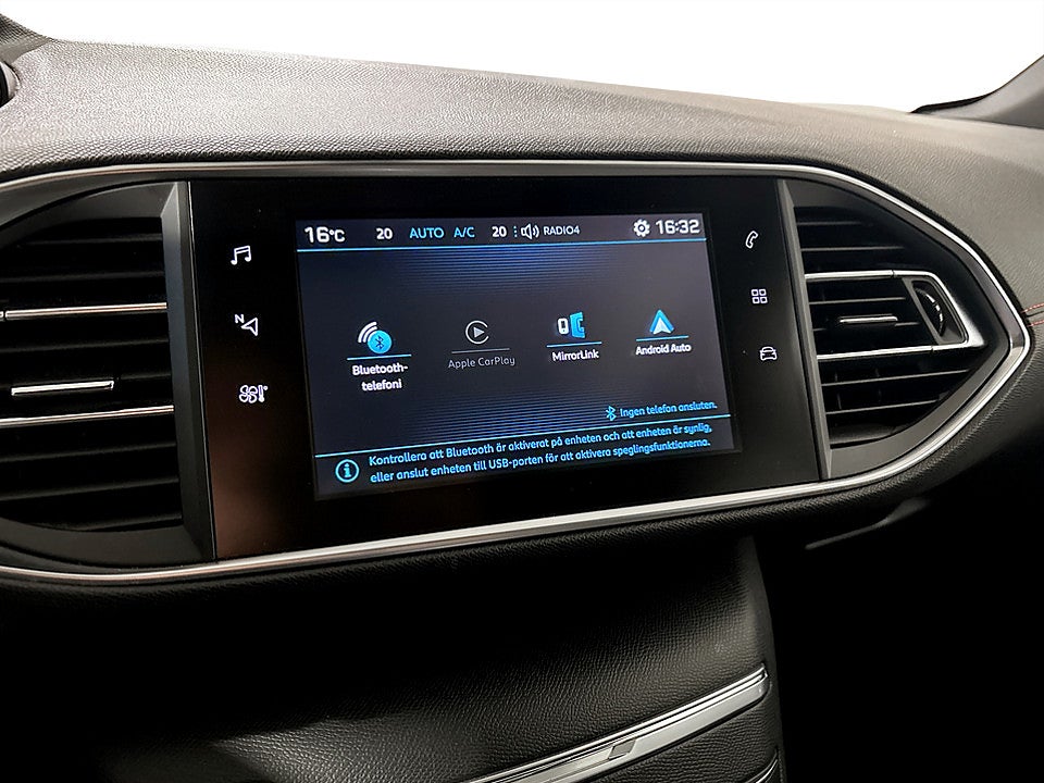 Bild på Peugeot 308 5D GT-Line 1.2 PT 130hk PANO CARPLAY