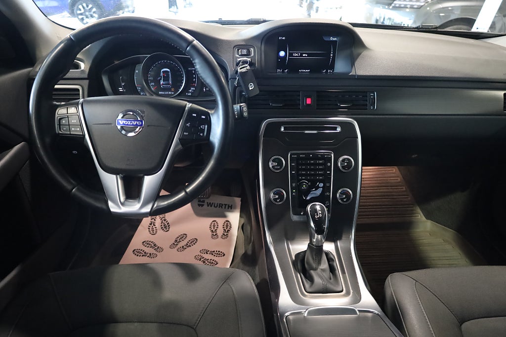 Volvo XC70 D4 AWD AUT Momentum Business Edition Pro Drag VOC 2015