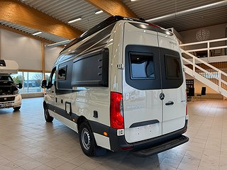 Husbil-halvintegrerad Robeta Womondo Pegasus Mercedes 150HK AUT 24 av 26