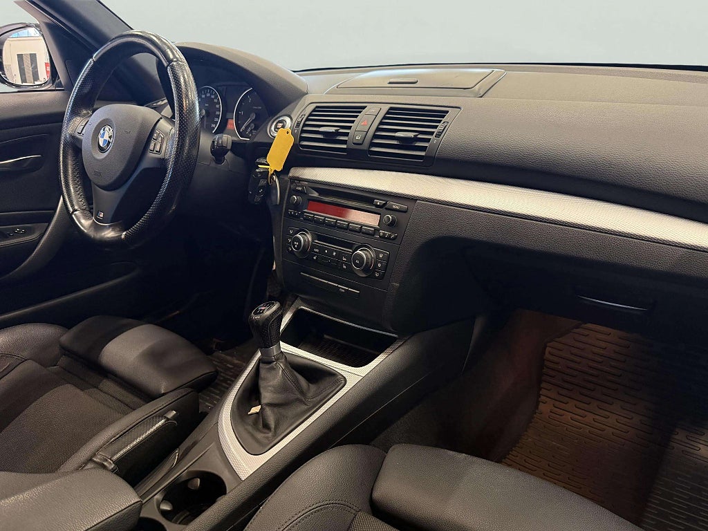 BMW 118d 5-dörrars Advantage, Comfort, M Sport Ny besiktigad - miniatyr 13