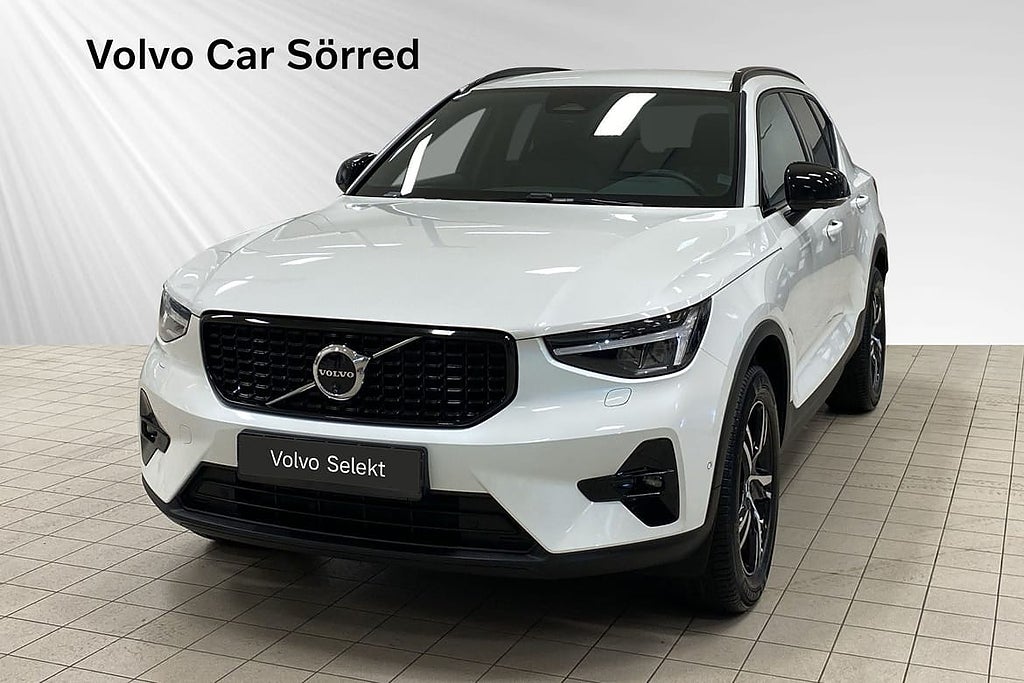 Volvo XC40 B3 FWD Bensin Plus Dark