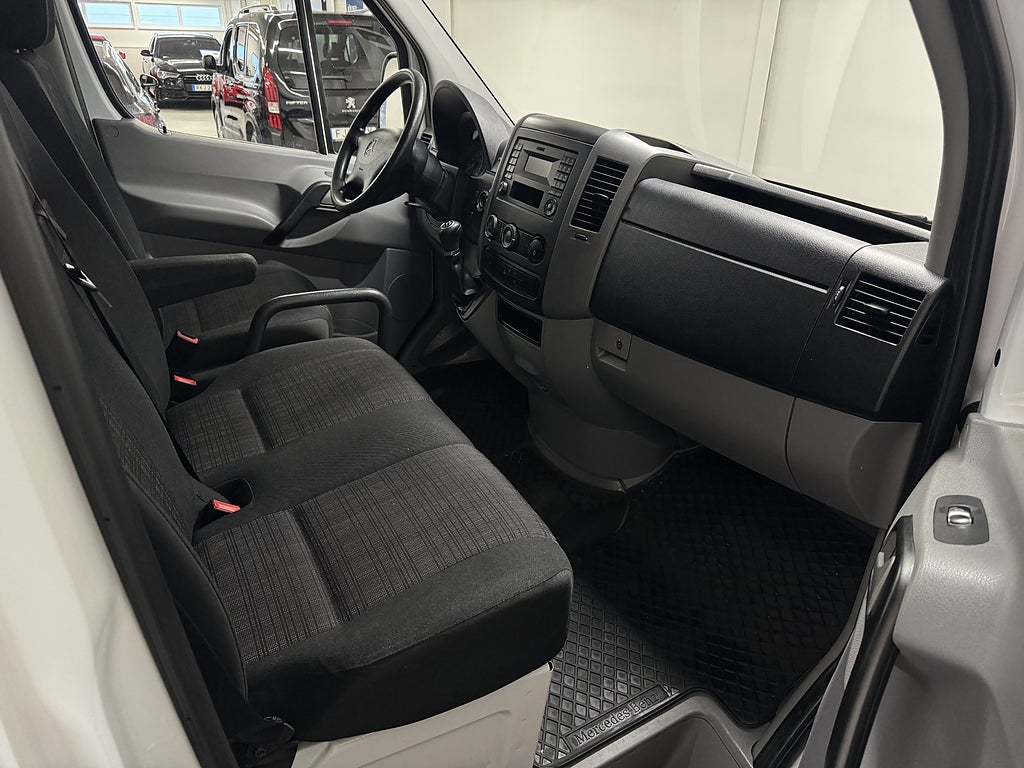 Mercedes-Benz Sprinter 2014 - miniatyr 7