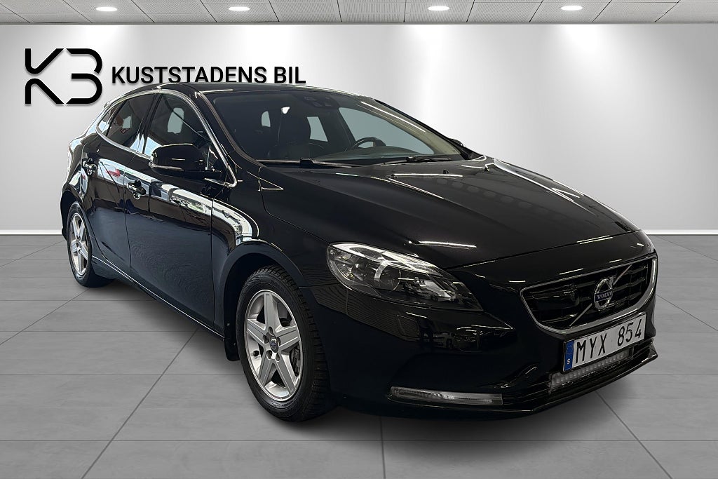 Volvo V40 D4 Geartronic Summum Kamera Dragkrok Skinn Värmare