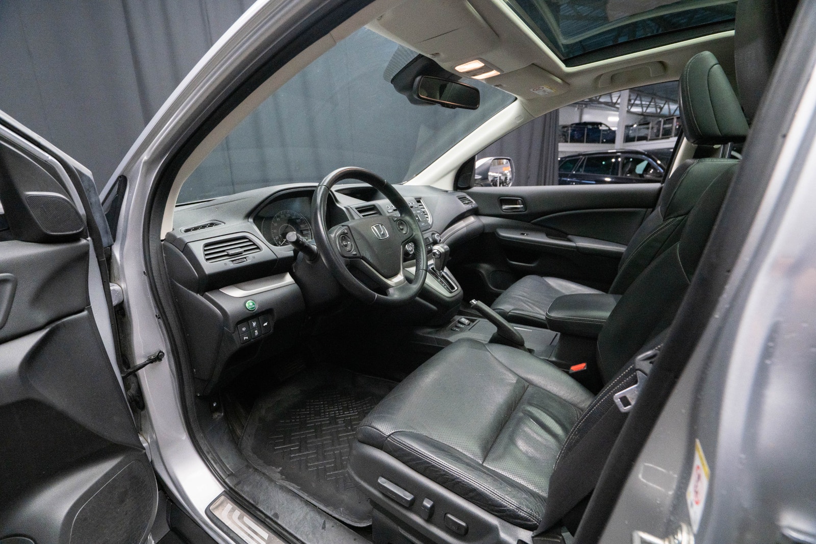 Honda CR-V 2.0 i-VTEC 4WD EXECUTIVE PANO DRAG LÄDER KAMERA ELSTOL 2013 - miniatyr 12