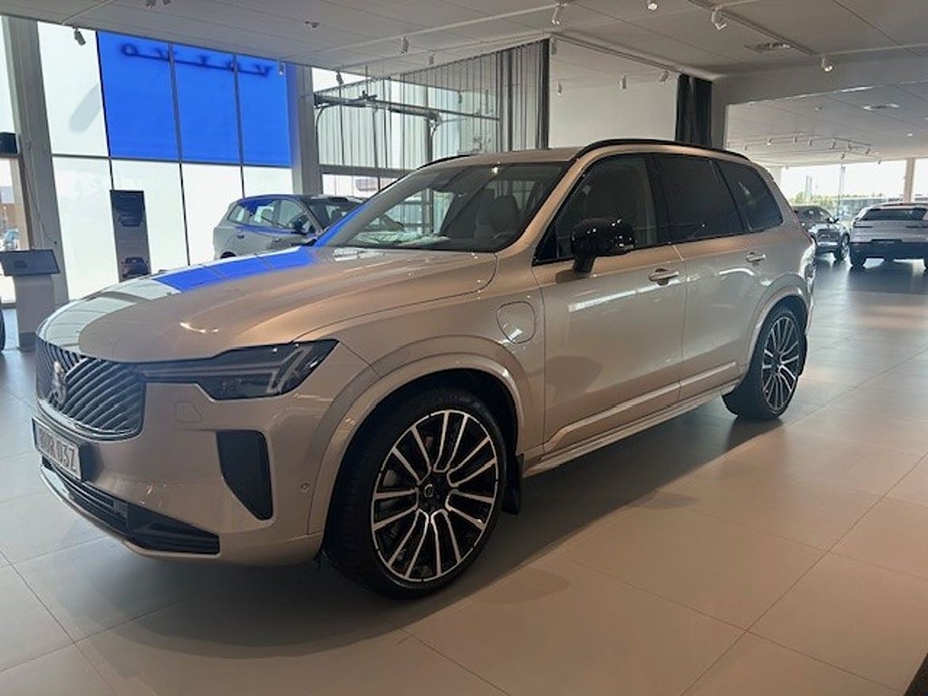 Volvo XC90 7 Säten II T8 Ultra Dark - Vinterhjul på köpet*