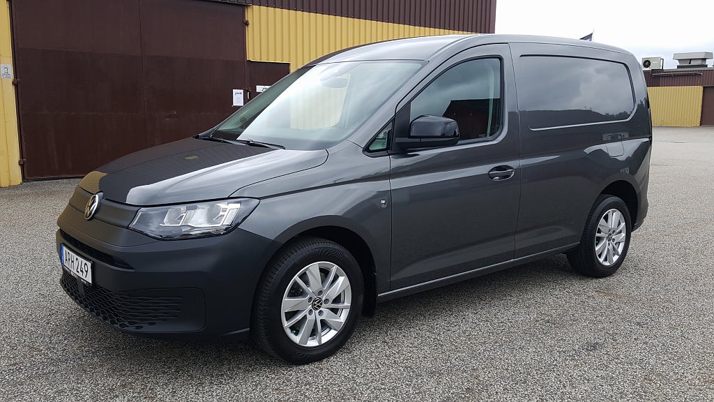 Volkswagen Caddy Cargo 2.0 TDI DSG 122hk Kamera Värmare Drag CarPlay