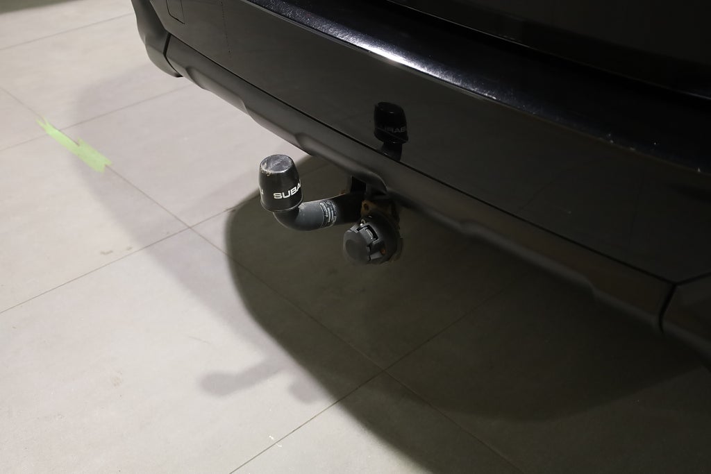 Subaru Outback 2,5i 175hk Ridge AWD Aut Drag M-värme Kamera Läder 2020