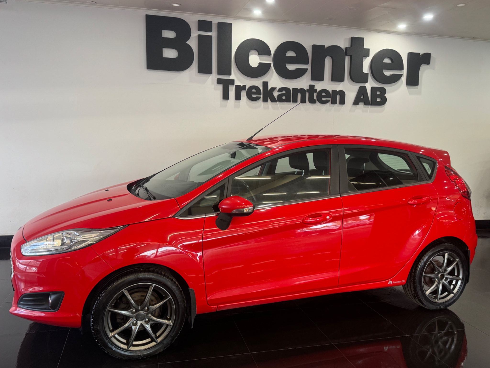Ford Fiesta 2016, bild 2/10
