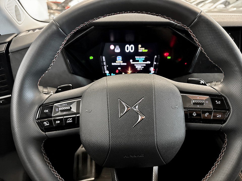 Bild på DS 4 E-Tense Performance Line+ PHEV 225hk Aut DRAG B-KAMERA 