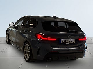 BMW 118I M Sport Mvärme Rattvärme Ambient light S&V-däck