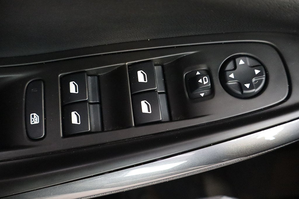 Bild på Opel Grandland X Designline PHEV 300hk Aut AWD - B-KAMERA, CARPLAY