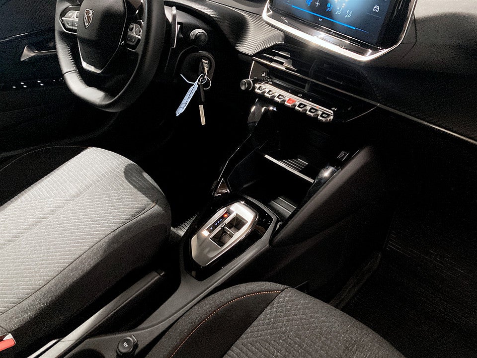 Bild på Peugeot 208 Style Hybrid 100hk Aut CARPLAY P-SENSORER