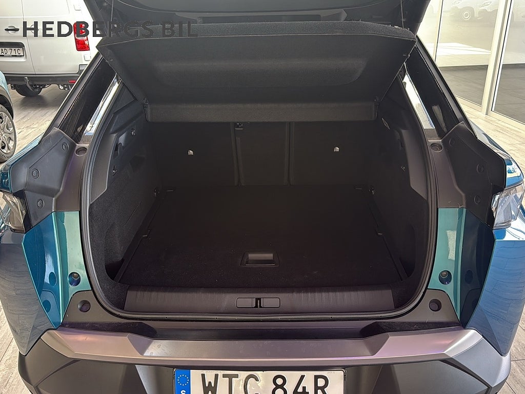 Peugeot 3008 HYBRID 145hk GT AUT thumbnail