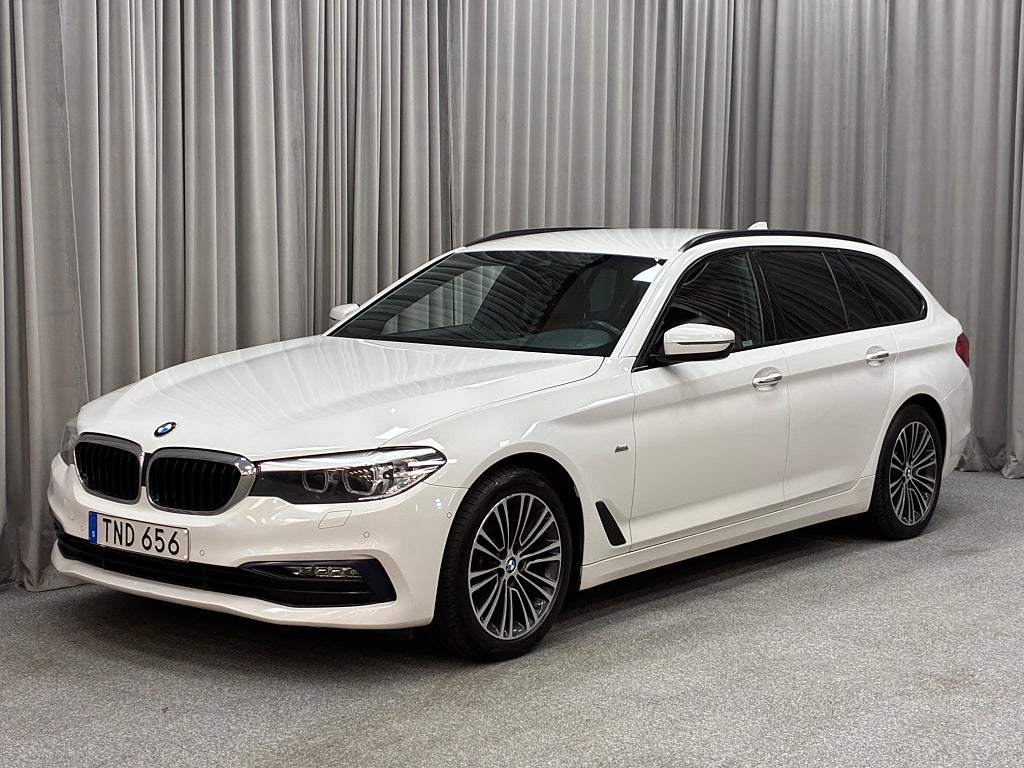 BMW 520d 190HK xDrive Touring Sport line Aut Drag/Kamera/Nyserv