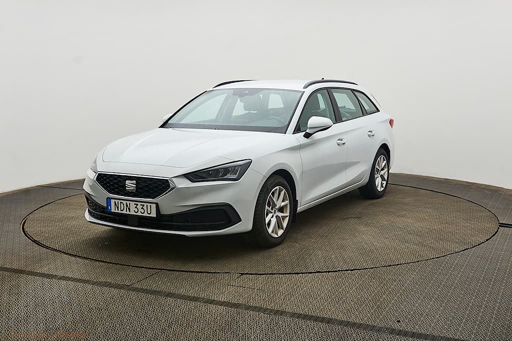 Seat Leon ST León Sportstourer 1.5 eTSI Style Drag + P-värmare