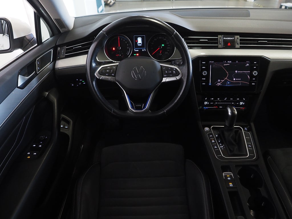Volkswagen Passat SC GTE 1.4 TSI Executive Drag P-Värm Kamera Navi IQ 2021