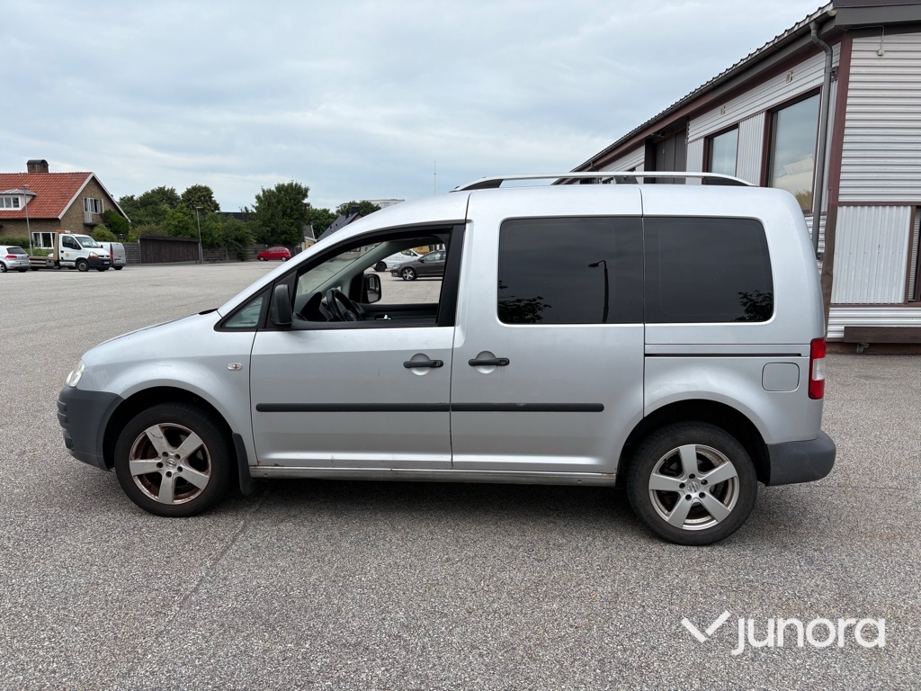 Volkswagen Caddy 2010, bild 3/49