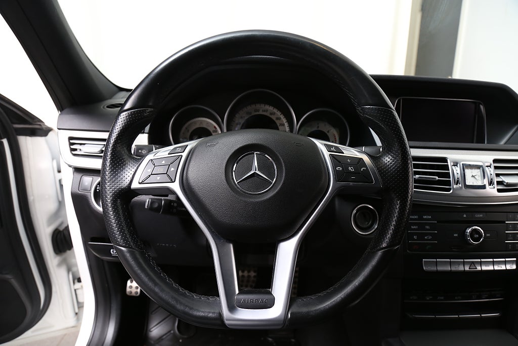 Mercedes-Benz E 220 T BlueTEC 9G-Tronic AMG Sport Avantgarde Drag