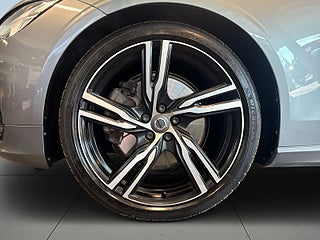 Volvo S90 D5 AWD R-Design HuD/Massage/Dvärm/Skinn/Drag/BLIS/360 – bild 14