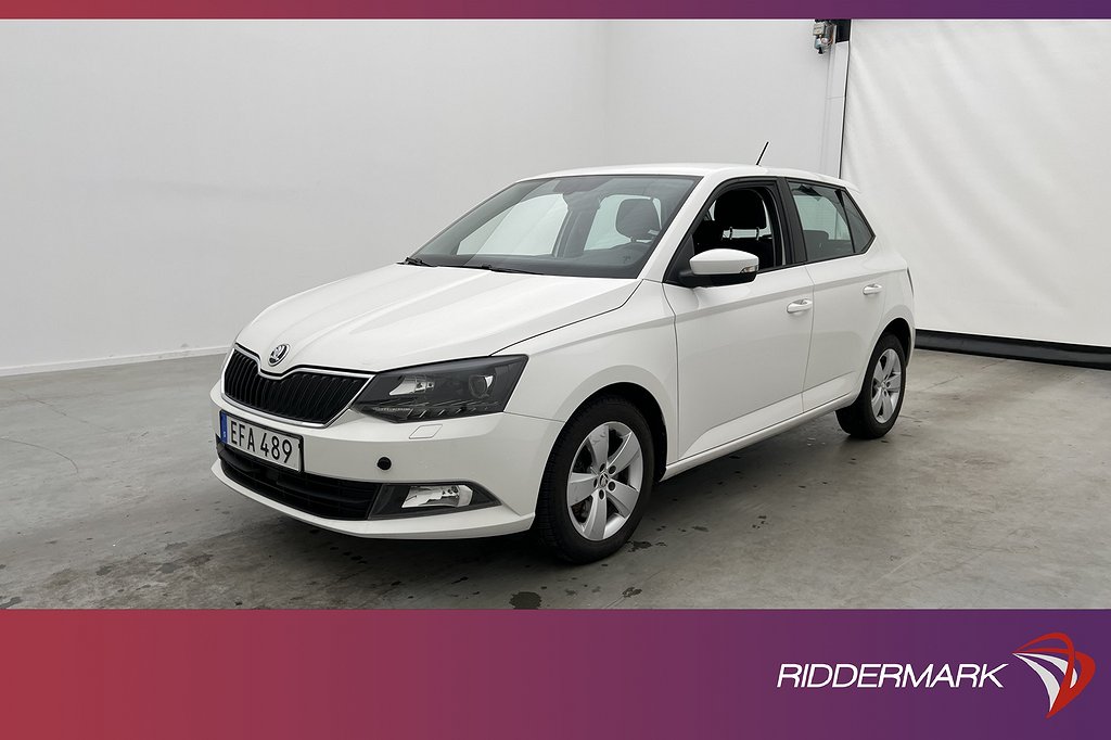 Skoda Fabia 1.0 TSI 110hk Style Värmare Sensorer CarPlay