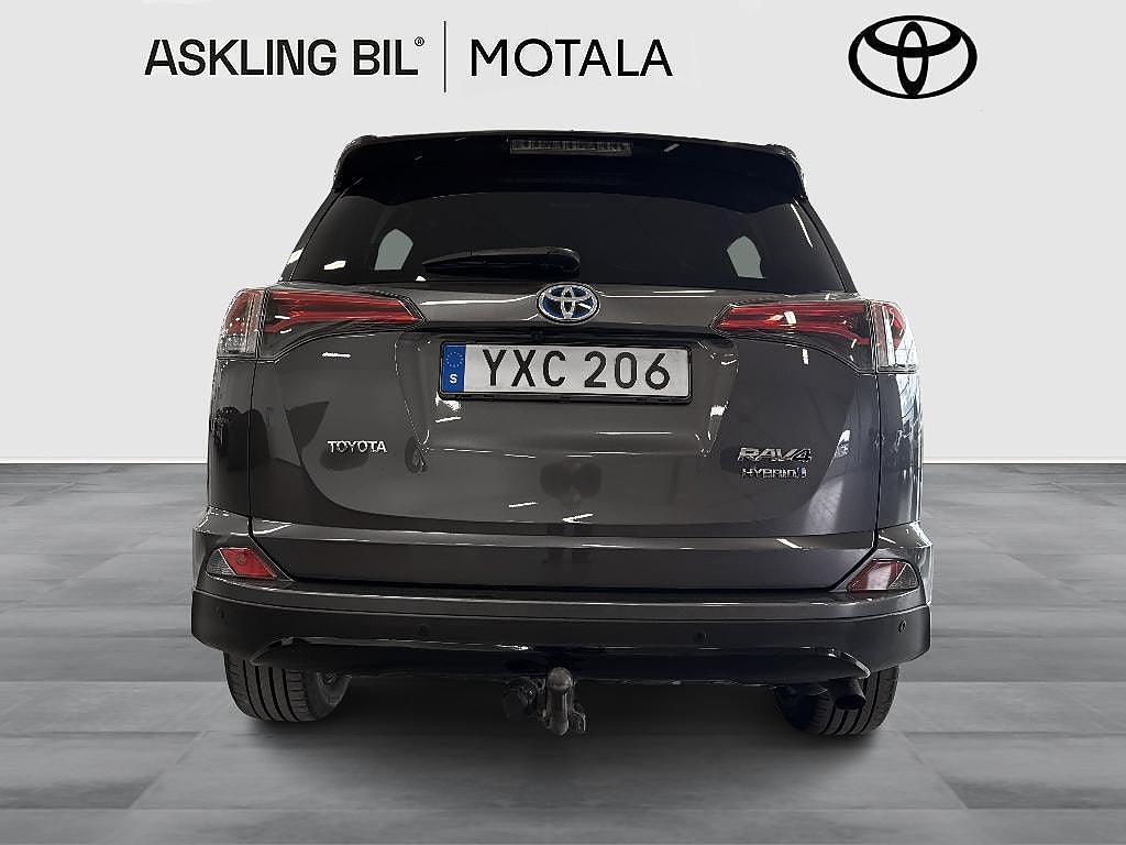 Toyota RAV4 2017 - miniatyr 5