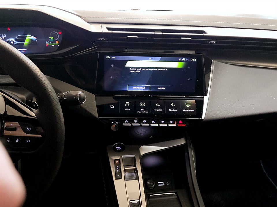 Bild på Peugeot 408 Edition Exclusive Hybrid Aut - OMGÅENDE LEVERANS!