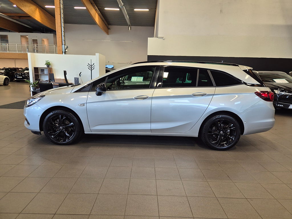 Opel Astra Sport Tourer 1.2 Turbo 145hk Euro 6 / Ultimate