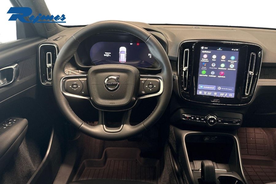 Volvo EX40 2025, photo 7/75