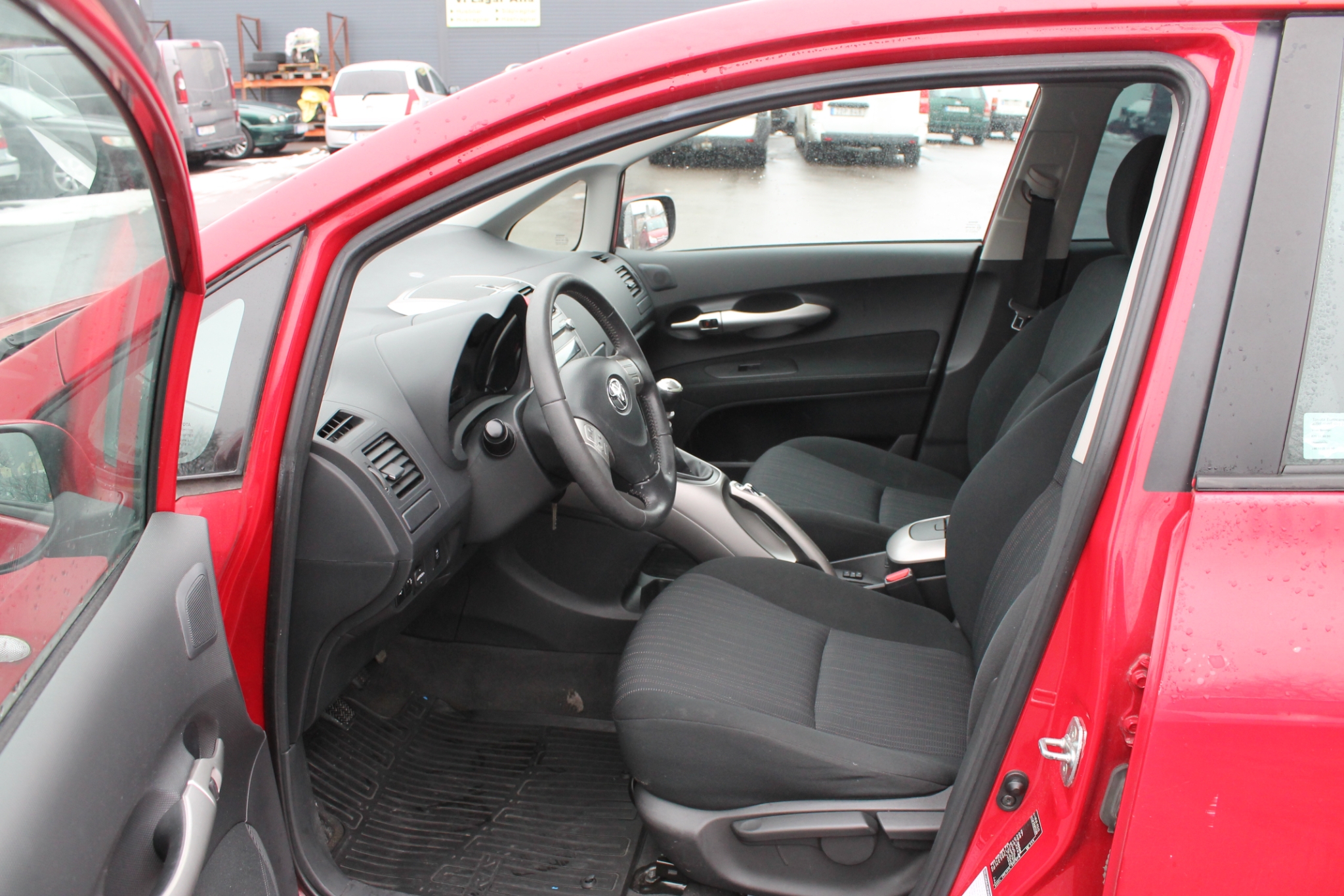 Toyota Auris 2009, bild 7/10