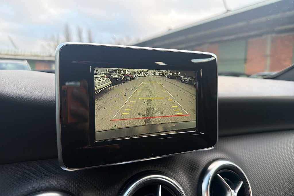 Mercedes-Benz A 2015