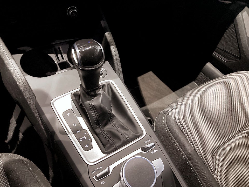 Bild på Audi Q2 Proline Advanced 35 TFSI 150hk Aut BACKENSORER