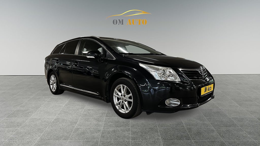 Toyota Avensis 2,0 Kombi drag Nav B-Kam V&S Däck