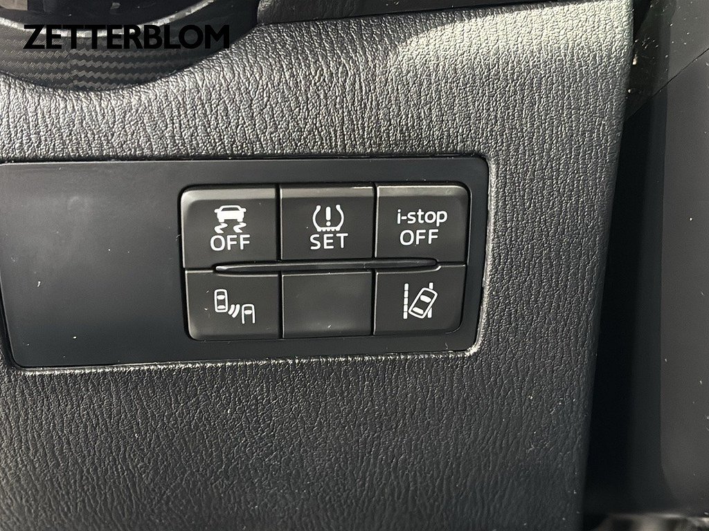 Halvkombi Mazda 2 15 av 16