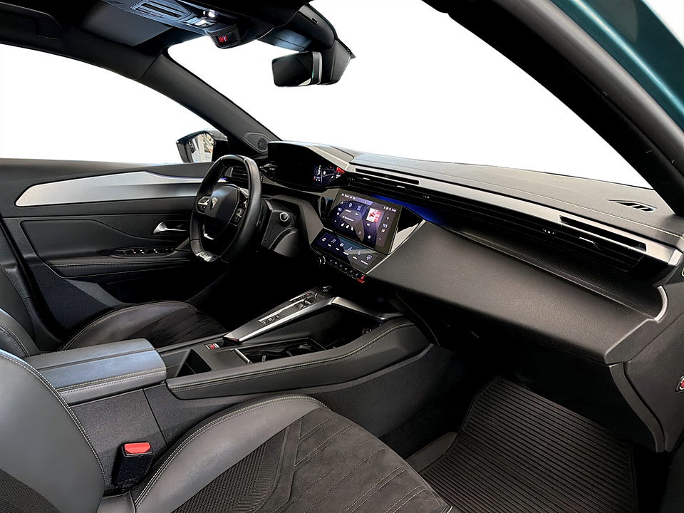 Bild på Peugeot 308 sw SW GT 1.2 PT 130hk Aut 360 B-KAMERA CARPLAY